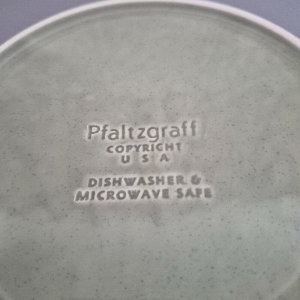 Pfaltzgraff Sphere 2 Qt Casserole Bowl, Modern Charcoal Gray & Green, USA Made - Picture 5 of 7